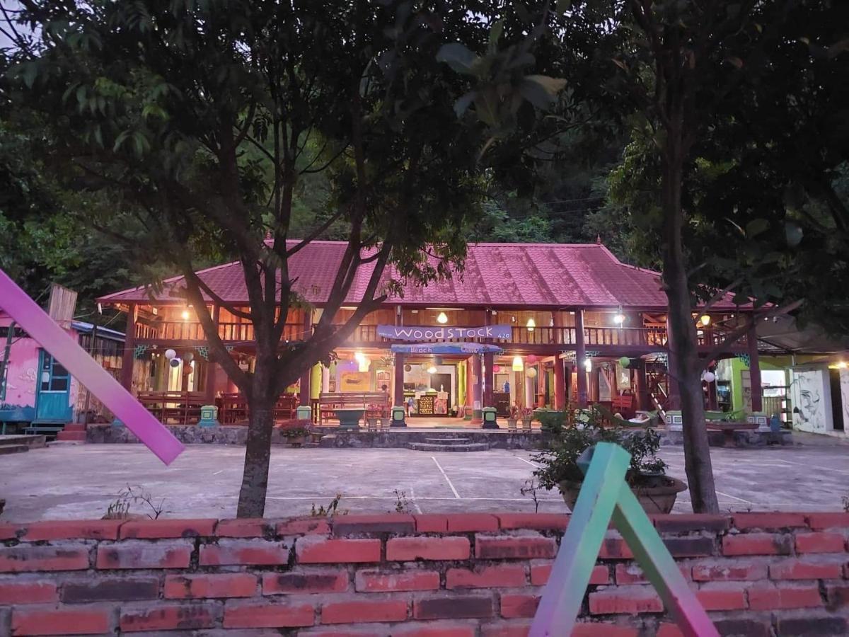 Hien Hao Woodstock Beach Camp מראה חיצוני תמונה